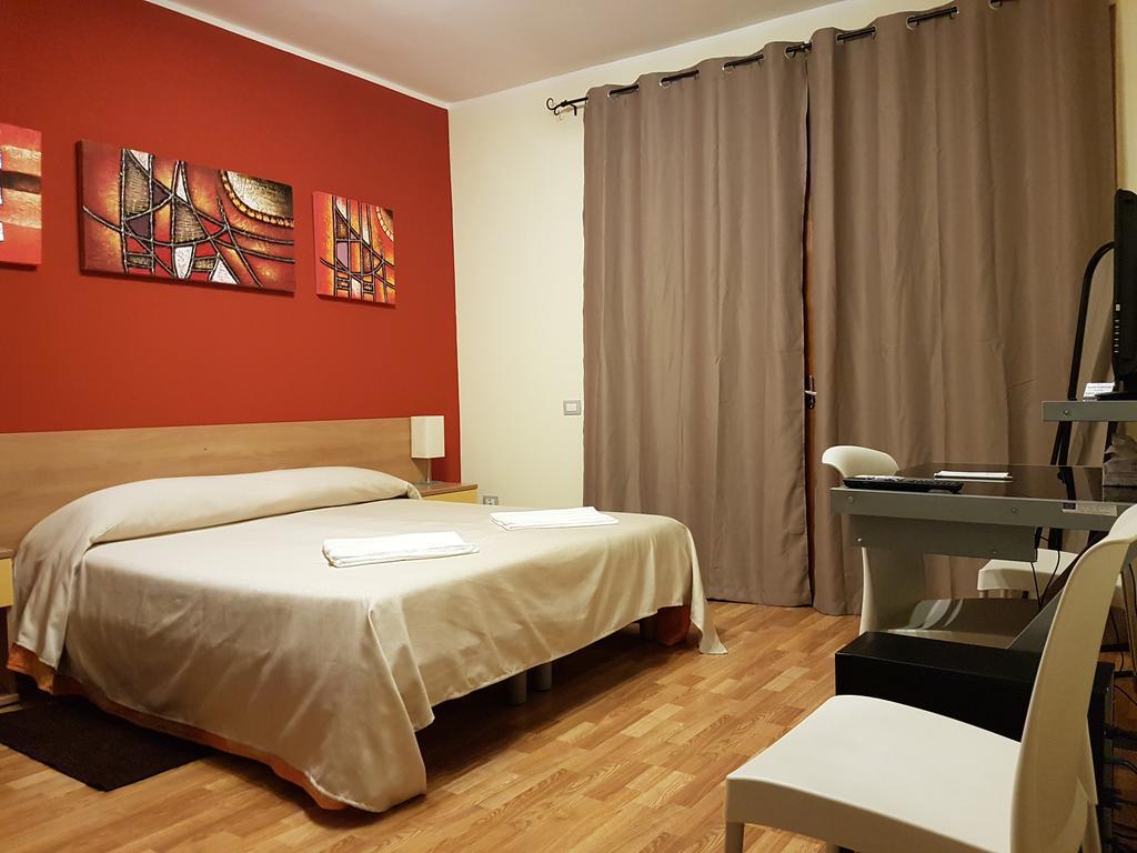 Il Giardino Di Ausonia Bed & Breakfast Реджо ди Калабрия Екстериор снимка