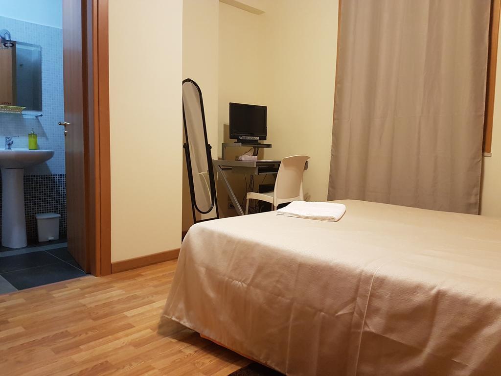 Il Giardino Di Ausonia Bed & Breakfast Реджо ди Калабрия Екстериор снимка