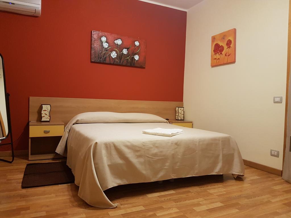 Il Giardino Di Ausonia Bed & Breakfast Реджо ди Калабрия Екстериор снимка